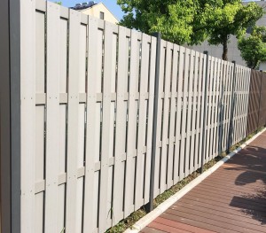 Traditional fencing wpc Alu slats B hollow 115X10mm wholesale garden private fence panel