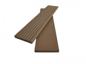 China factory customized wpc floor skirting for wall cladding decking foot protection waterproof fireproof different size outdoor decoration  easy install accessories